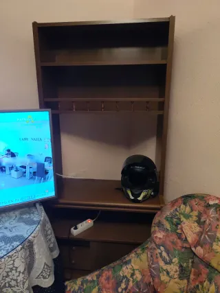 Mueble auxiliar madera TV