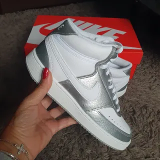 Scarpe Nike alte bianche e argento