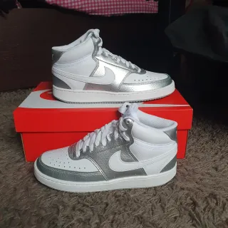 Scarpe Nike alte bianche e argento