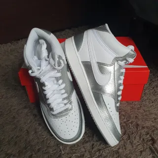 Scarpe Nike alte bianche e argento