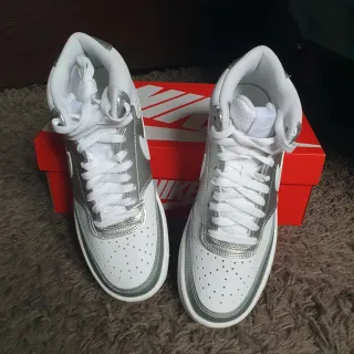 Scarpe Nike alte bianche e argento