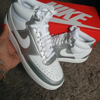 Scarpe Nike alte bianche e argento