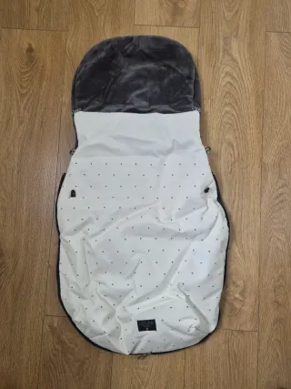 Saco bebé grupo 0 y capazo, marca Uzturre