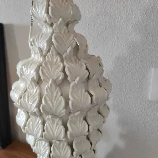 Lámpara Manises cerámica blanca ( Sin pantalla).