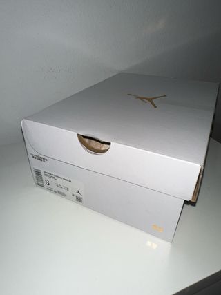 Zapatillas Jordan 1 Mid Beige y Rosa