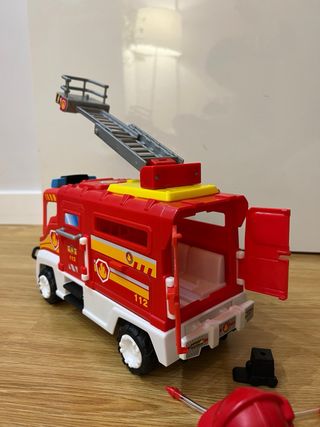 Camión Bomberos Pin y Pon con Accesorios