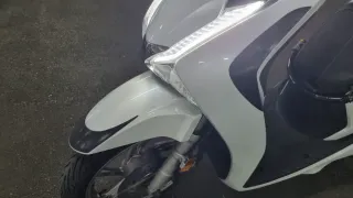 Honda SH125i-abs Blanca 2019 - 4000Km