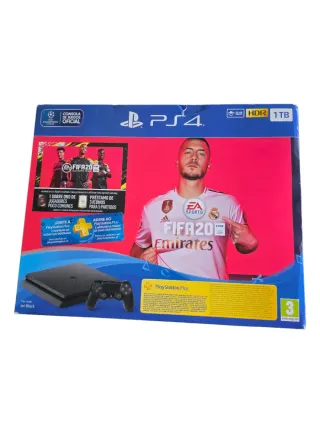 PS4 1TB Negra. Más 3 mandos