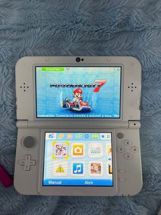 Nintendo 3DS XL Animal Crossing Edition