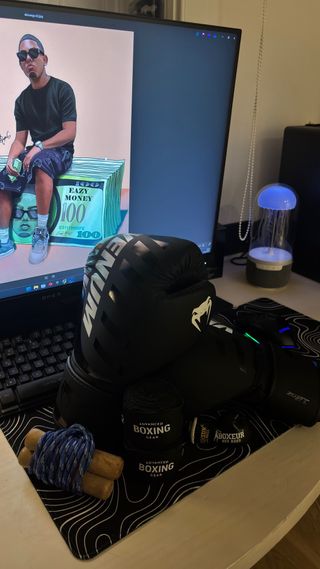 Guantes Venum y kit boxeo
