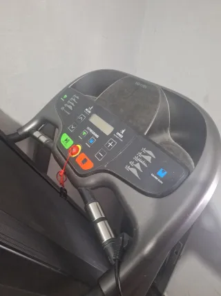 Cinta de andar.se vende 300€ funcionando perfecta