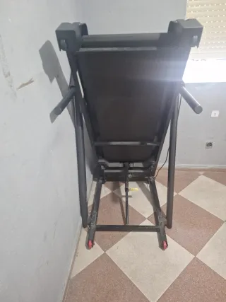 Cinta de andar.se vende 300€ funcionando perfecta