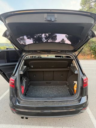 Volkswagen Golf Sportsvan Etiqueta C