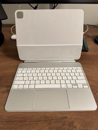 Magic Keyboard iPad Pro 13 Blanco