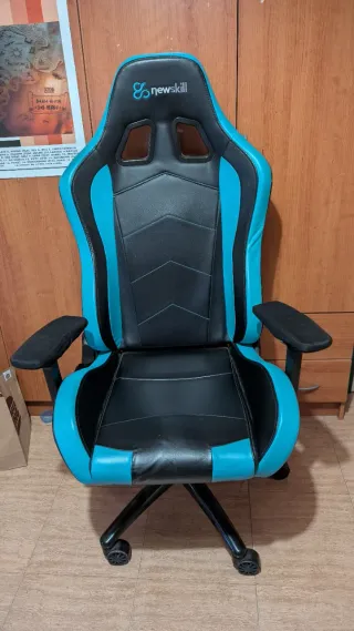 Silla gaming New Skill azul