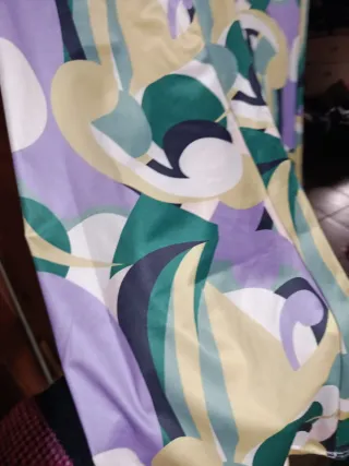 Pantaloni colorati fantasia taglia S