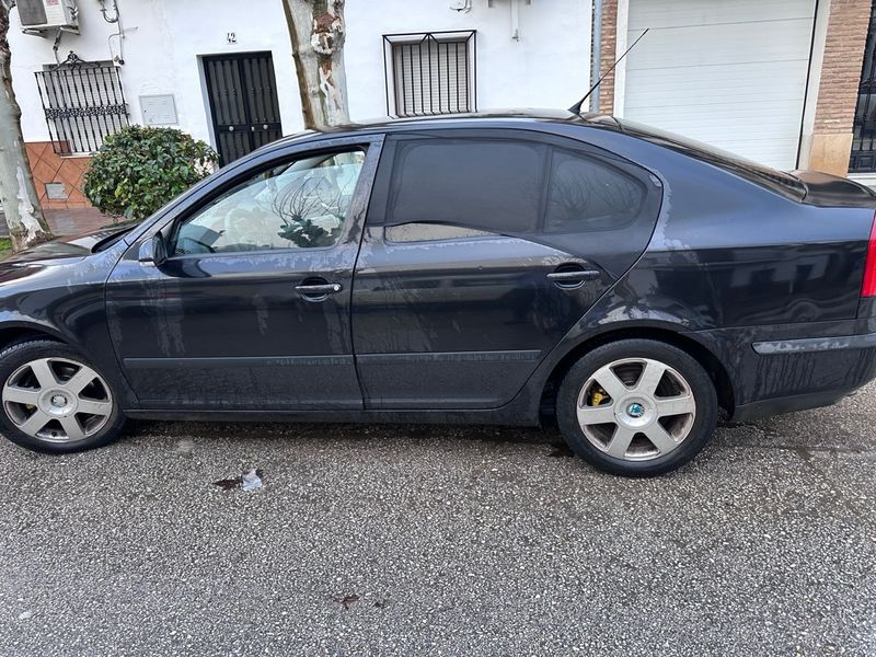 Skoda Octavia 2008 - foto 1