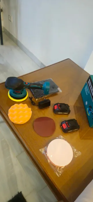 Pulidora Roto Orbital Inalámbrica 2 baterias