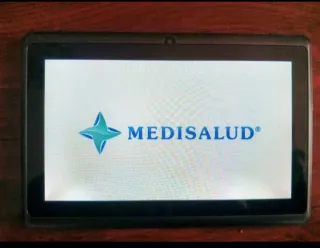 Tablet Android Negra con Funda