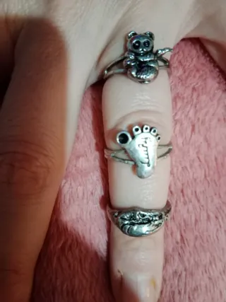 PRECIO NEGOCIABLE  Lote 3 Anillos Ajustables Plata