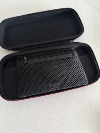 Nintendo Switch Neon + Funda