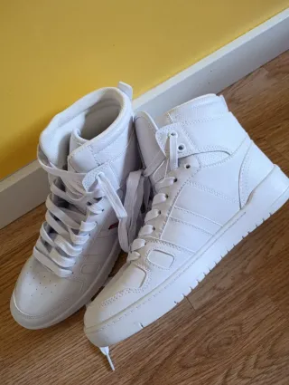 Zapatillas blancas Levis niño/a talla 38