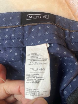 Pantalón Mirto talla 42-3 buen estado