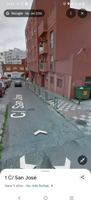 Alquilo plaza de Garage para 1 moto.