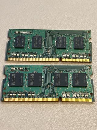 2x 4GB DDR3L Samsung RAM