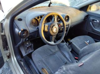 1863288 038129637b válvula seat cordoba berlina