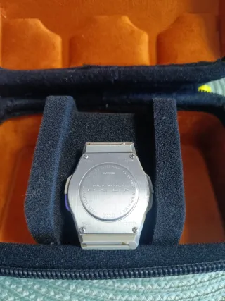 Reloj Casio Analógico Digital Morado