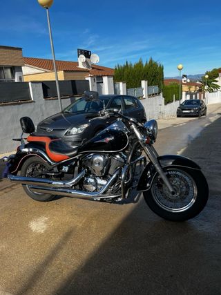 Kawasaki VN900 clasica limitada A2 con papeles