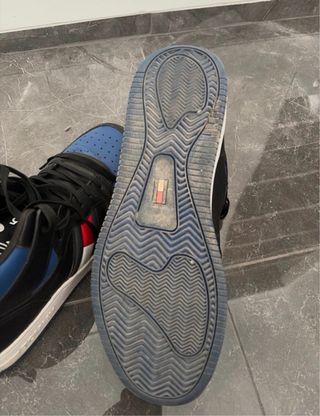 Zapatillas Tommy Hilfiger Negras y Azules