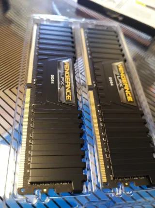 Corsair Vengeance LPX 16GB DDR4 3000MHz