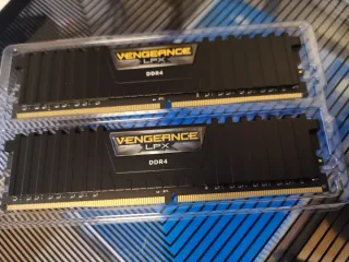 Corsair Vengeance LPX 16GB DDR4 3000MHz