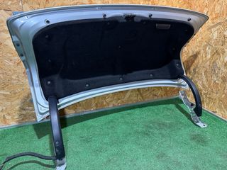 Portón trasero Lexus IS 250 Plata