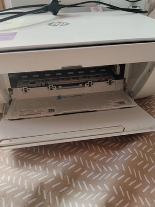Impresora HP DeskJet 2820e