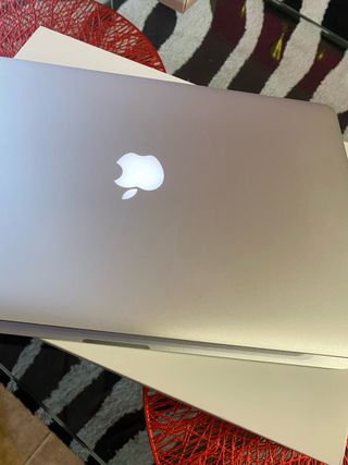 MacBook Pro 15” Retina SSD Potente Portátil Apple