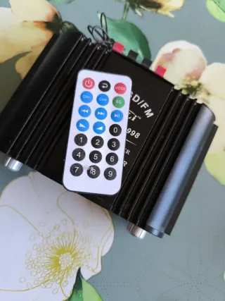 Amplificador 12V Coche/Casa USB/SD/BT