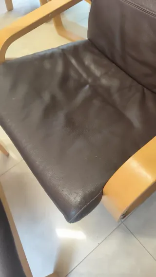 Poltrona Ikea in pelle e legno