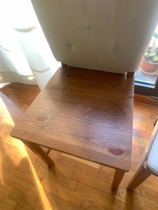 Juego de 2 sillas y mesa de madera estilo rústico