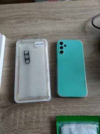 Samsung Galaxy A14, fundas y cristal templado