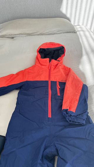 Mono esquí niñ@ NUEVO + botas GRATIS 30/31