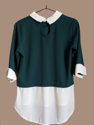 Camisa Verde y Blanco Roto Efecto Capas Talla M