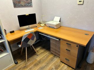 Mesa de oficina modular madera y metal