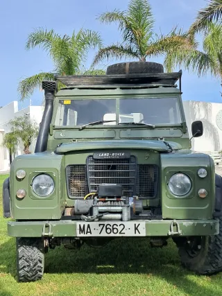 Land Rover Defender 1978