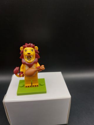 Minifigure LEGO Serie 28 Animali 71051 leone