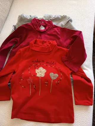 Lote 3 camisetas niña cuello alto y un vestido