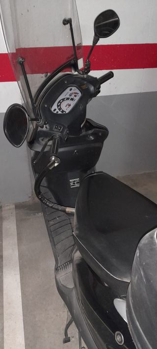 Honda EX Bali 100cc Scooter Negra