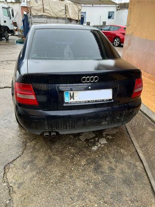 Audi A4 1.8 turbo AWT 2000